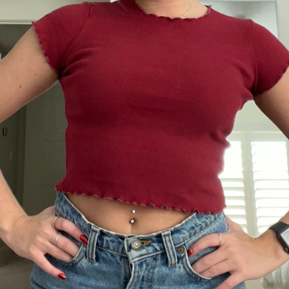 brandy melville baby tee